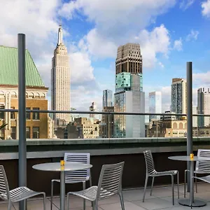 4* Szálloda Doubletree By Hilton Times Square South